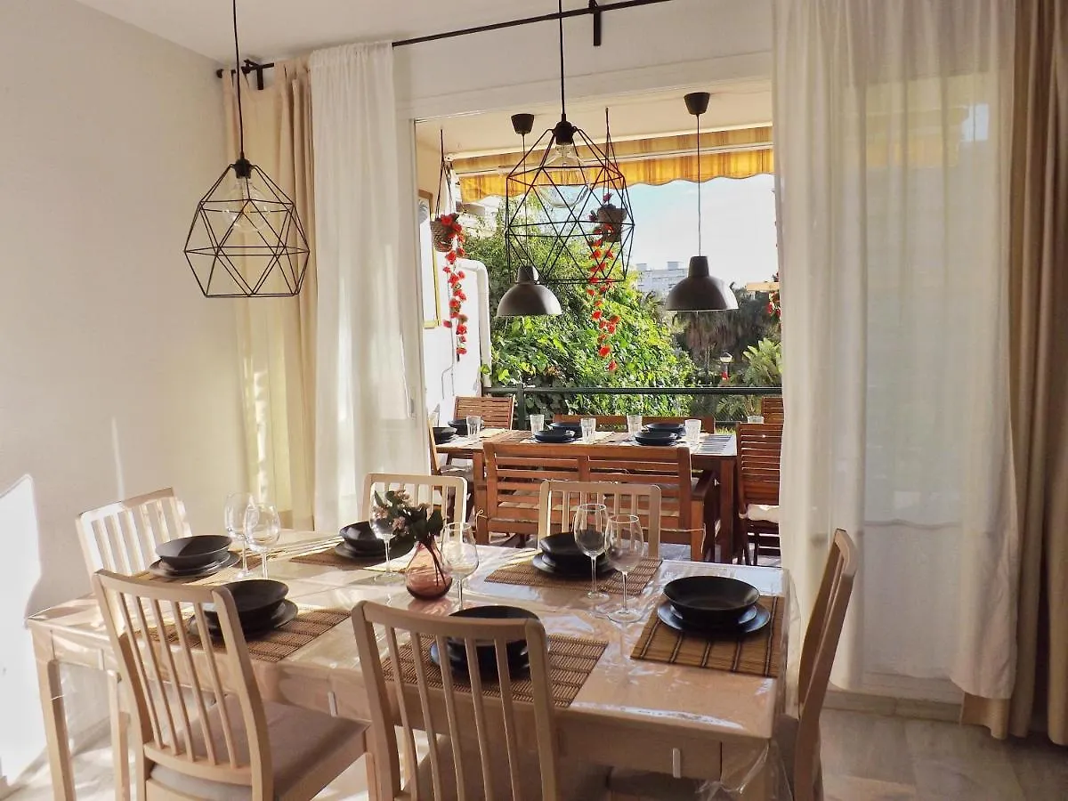 Apartamento Casa Familiar Para 8 Con Jardin, Bbq, Terraza, Piscina Y Playa Cerca Benalmádena